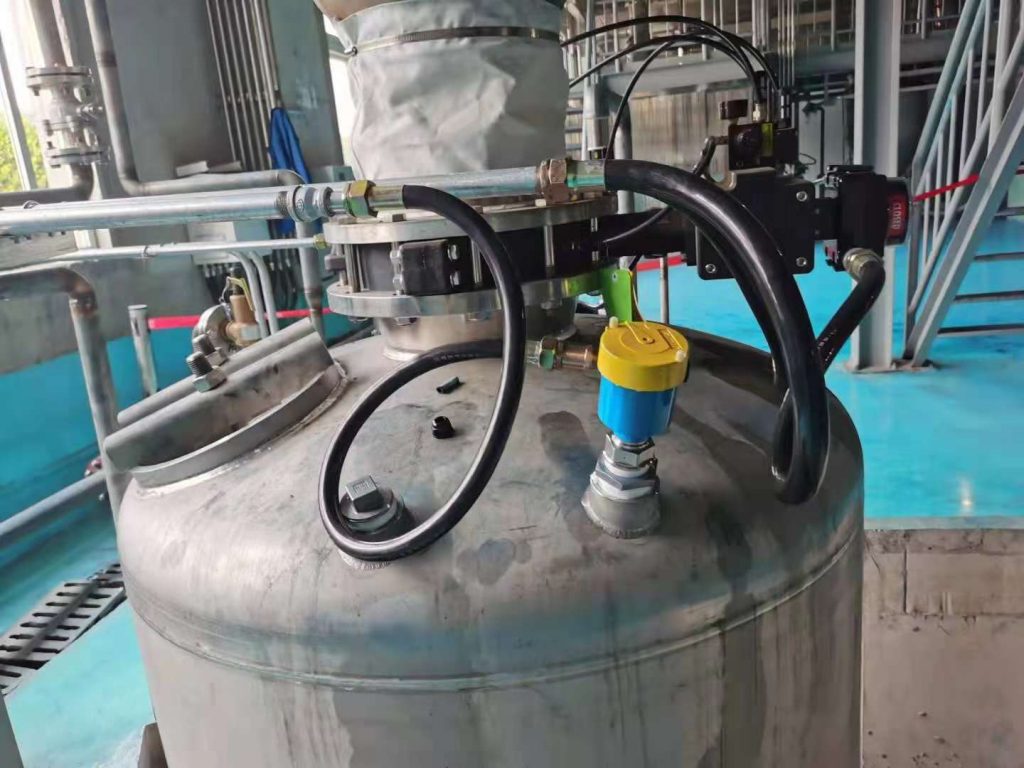 Application of Liquid Level Switch in the Level Measurement of Crude Oil Tank