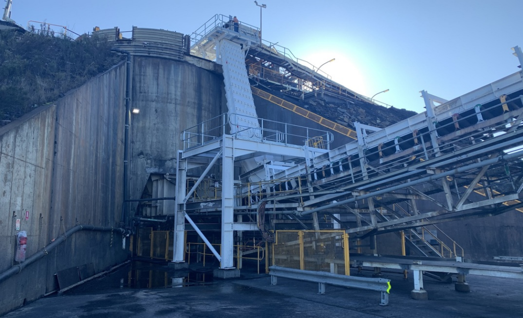 Coal Surge Bins Reliable Level Detection for Coal Surge Bins – Keep the Fuel Flowing