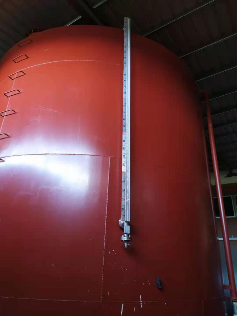 Jiwei’s Magnetic Level Gauge for Sponge Products Why Magnetic Level Gauges Are Essential for Accurate Liquid Measurement in Industrial