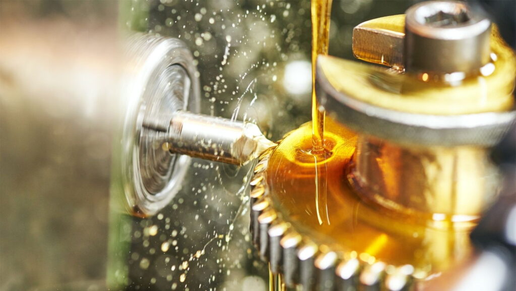 Lubricating Oil Jiwei Radar Level Meter Empowers Lubricating Oil Company in Rotterdam for Precise and Reliable Level Measurement