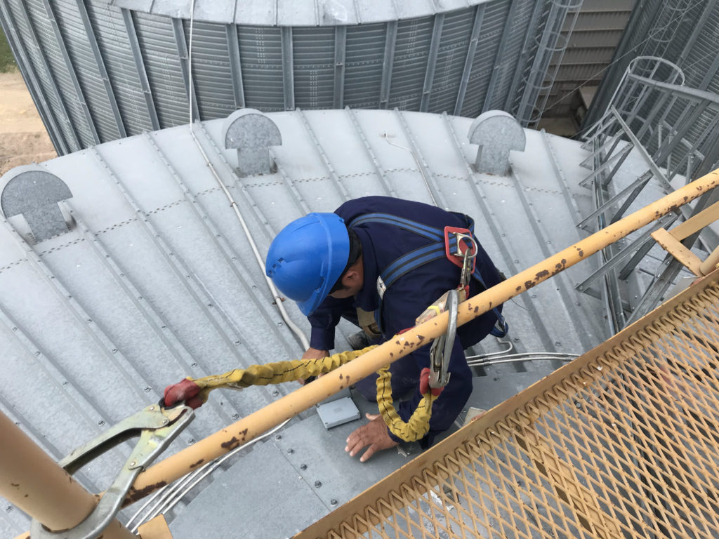 JWrada® 80GHz Radar Level Meter Enhances Safety and Efficiency in Coastal Chemical LNG Storage Why Is 80GHz Radar Replacing 26GHz Products?