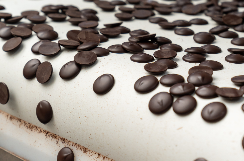 Jiwei Radar Sensor Ensures Accurate Bulk Solids Measurement in Chocolate Production