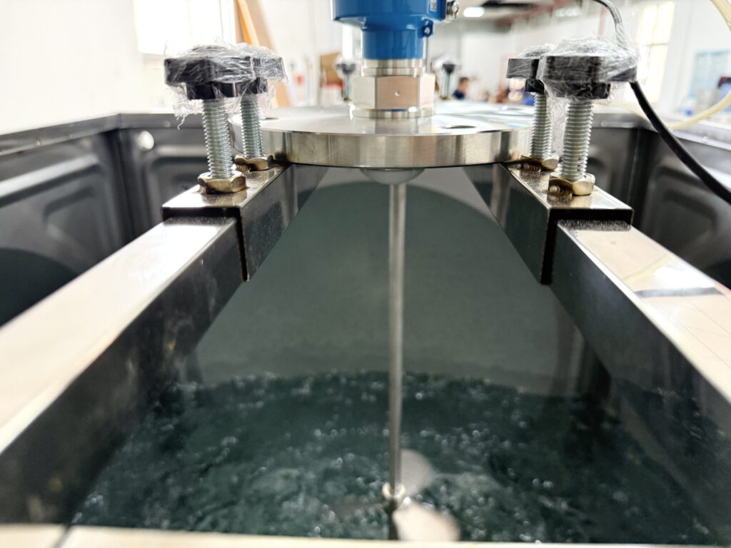 Solving Radar Level Meter Signal Fluctuations in Complex Industrial Conditions