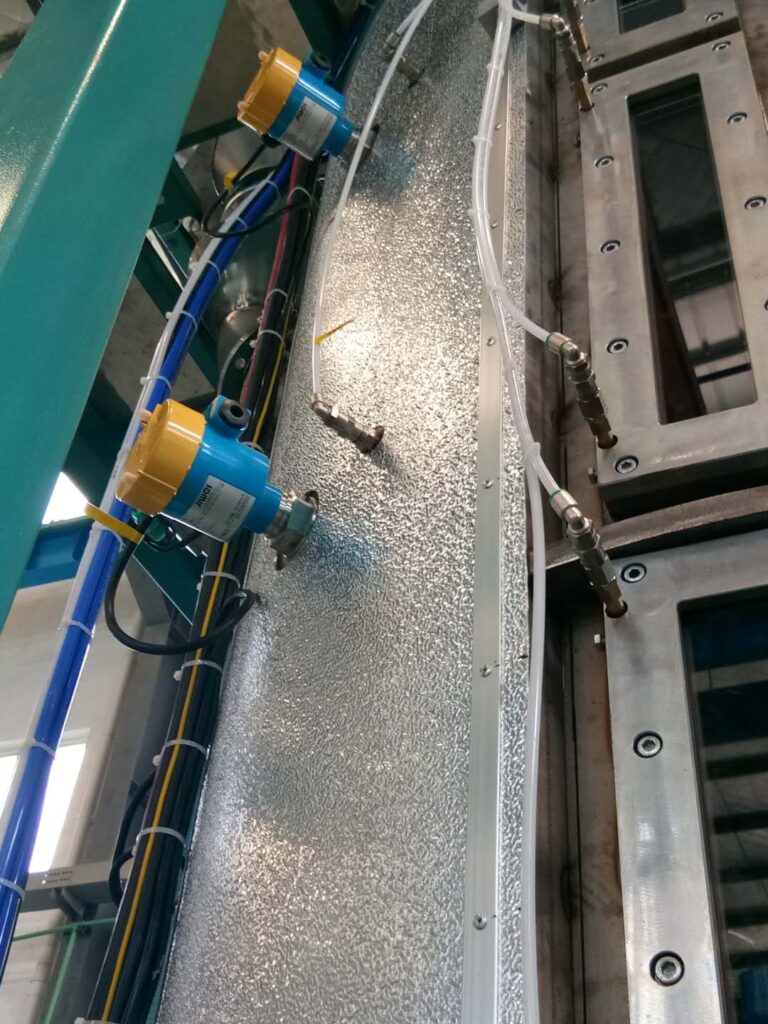 Jiwei Fork-11 Vibrating Fork Level Switch in Foam Pre-Expansion and Molding Machines