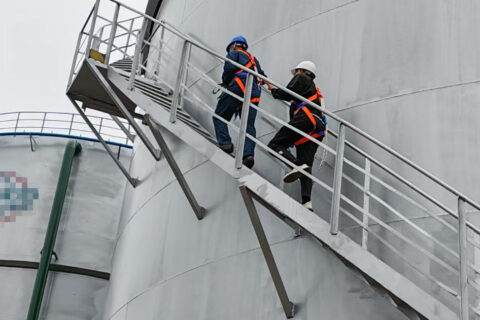 Challenges of Level Measurement in Complex Ship and Port Sewage Tanks