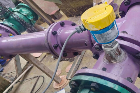 Reliable Performance of Jiwei Vibrating Fork Level Switch in Acidic Fluorinated Pipelines