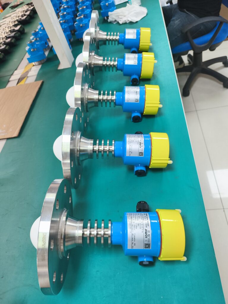 Radar Level Transmitter: Why JWrada® is the Ideal Alternative to VEGA