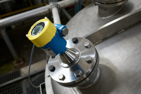 Level Monitoring in Compressor Knockout Drums: JWrada® PRO High-Frequency Radar