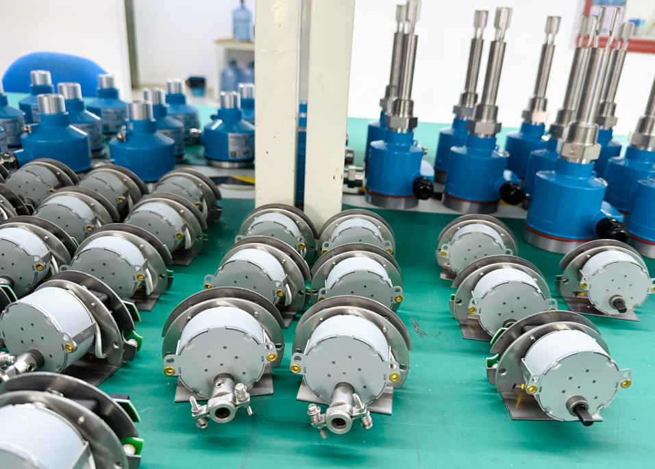 Spin-11 Series High-End Motor and Microswitch for Reliable Industrial Operation Rotary Paddle Level Switch Supplier: Why Choose Shenzhen Jiwei