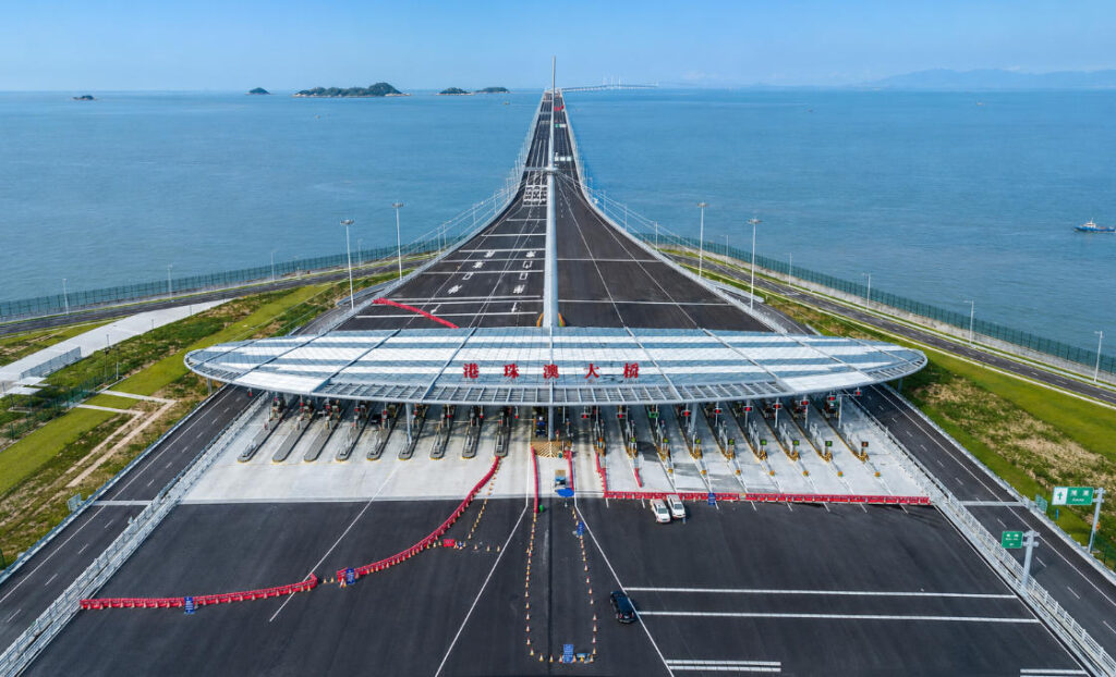 Jiwei MINI Radar Level Transmitters Deployed for Sea Water Monitoring at the Hong Kong–Zhuhai–Macau Bridge